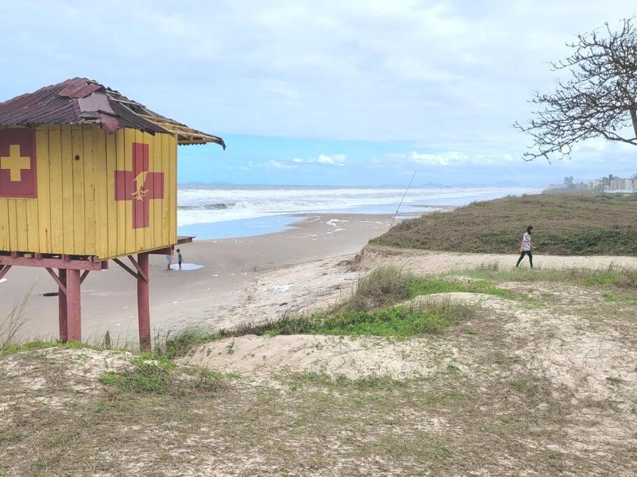 Apartamento Brejatuba Beira Mar Гуаратуба Экстерьер фото